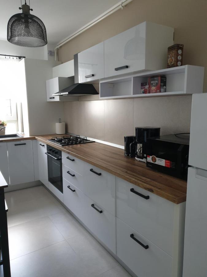 Qualis Apartament2 Apartment Brasov Exterior photo